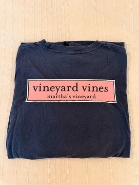 Vineyard Vines Navy Tee with Pink Logo Long Sleeve Medium